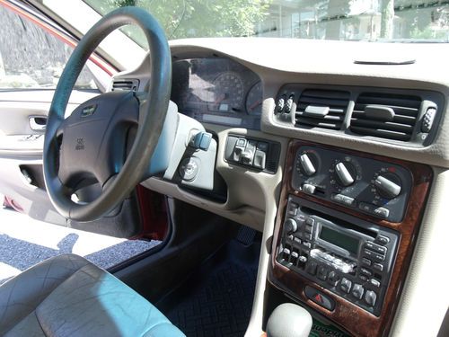 Volvo Station Wagon Red V70XC AWD Turbo LOW RESERVE, image 20