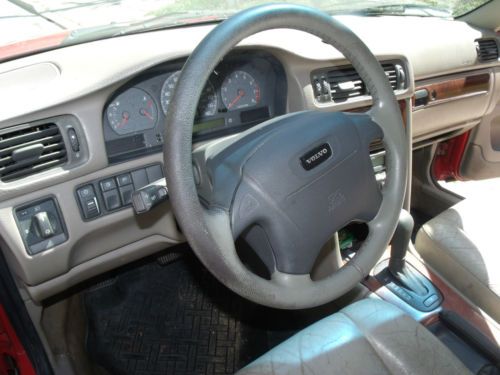 Volvo Station Wagon Red V70XC AWD Turbo LOW RESERVE, image 21