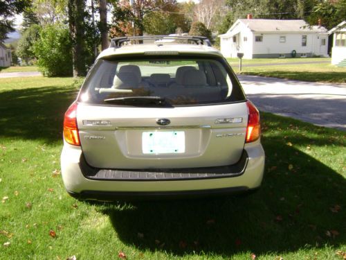 2006 Subaru Outback 2.5i Wagon 4-Door 2.5L, image 5