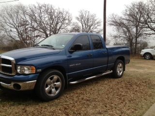 2004 dodge ram 1500 slt crew cab pickup 4-door 5.7 hemi