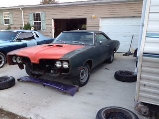 1970 dodge coronet super bee hardtop 2-door 6.3l