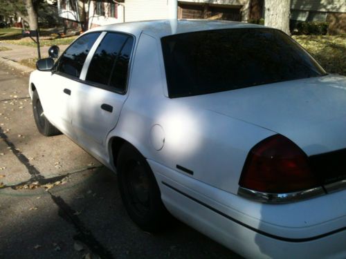 1999 ford crown victoria pi