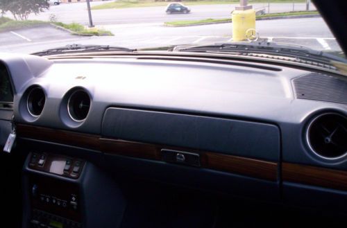 1983 MERCEDES 300CDT COUPE, image 11