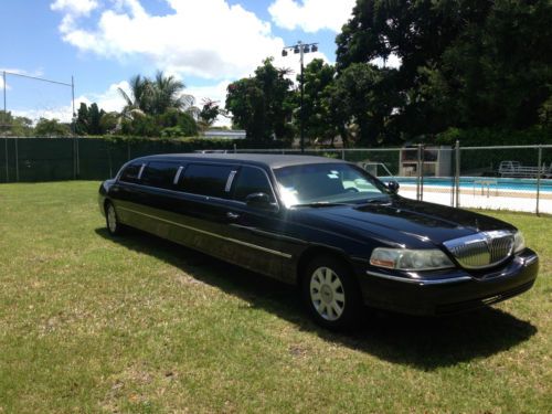 2006 lincoln town car executive stretch limousine dabryan coach only 73k miles