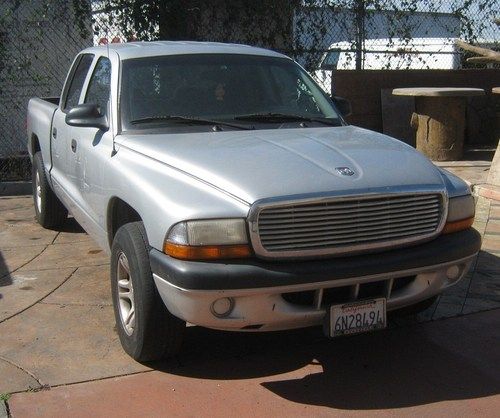 01 dodge dakota quad cab pickup 3.9 v6 automatic needs major work no reserve