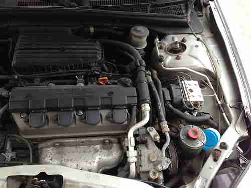 2001 Honda Civic EX Coupe 1.7L DAMAGE LOW MILES NEEDS BODY WORK NO RESERVE, image 4