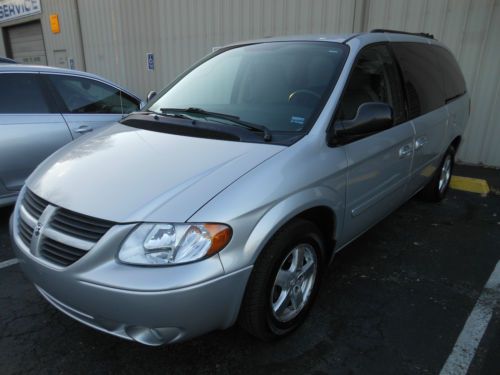 2007 dodge grand caravan sxt mini passenger van 4-door 3.8l