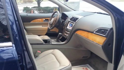 2012 Lincoln MKX Base Sport Utility 4-Door 3.7L, image 17