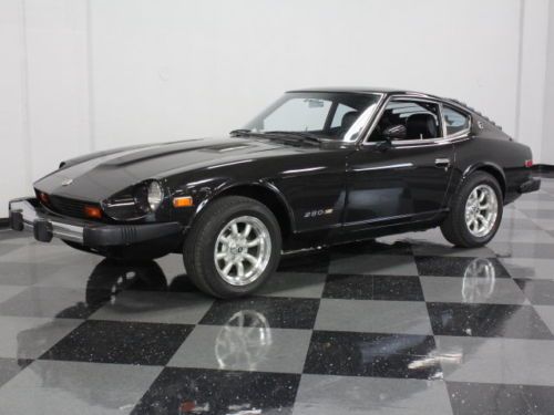 Nicely restored 280z, a/c, black on black, runs excellent, auto