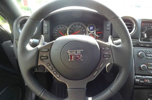 2014 Nissan GT-R, US $97,530.00, image 13