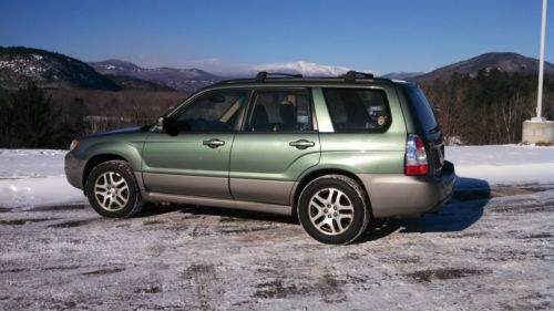 2006 llbean sport edition 2.5i automatic, green,  140k