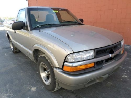 Chevrolet s-10 pick-up, no reserve, regular cab