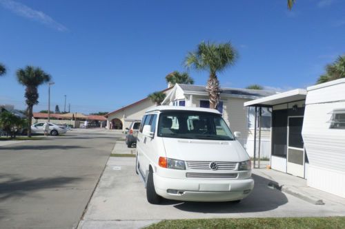 2003 Volkswagen EuroVan MV Van Camper 3-Door 2.8L, image 2