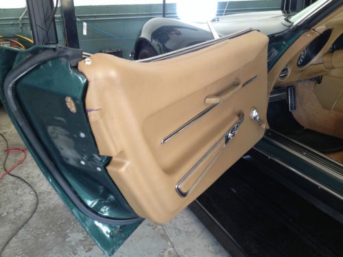 1968 British Racing Green exterior. Tan interior. 427 390 hp., US $31,500.00, image 9