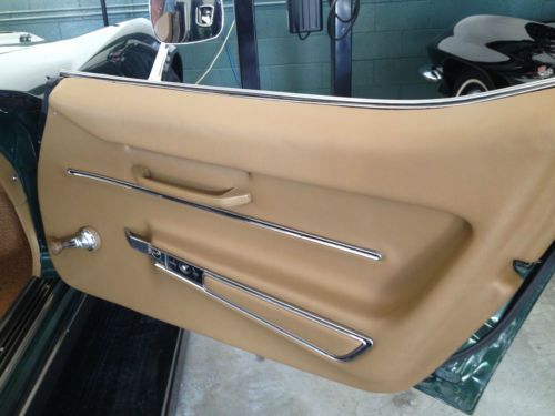 1968 British Racing Green exterior. Tan interior. 427 390 hp., US $31,500.00, image 10