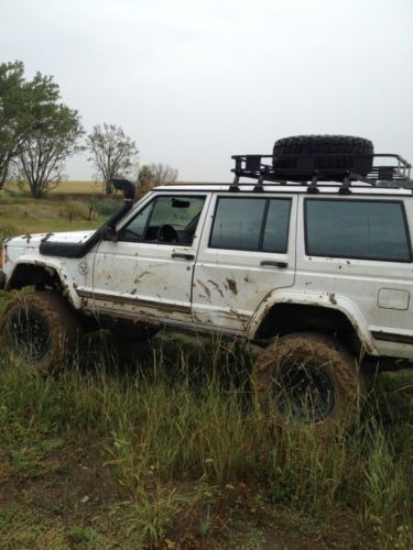 1990 jeep cherokee limited sport utility 4-door 4.0l