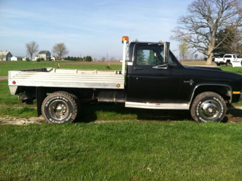 1983 chevrolet one ton dually 454 single cab truck with boss snow plow