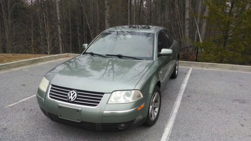 2004 volkswagen passat glx sedan 4-door 2.8l