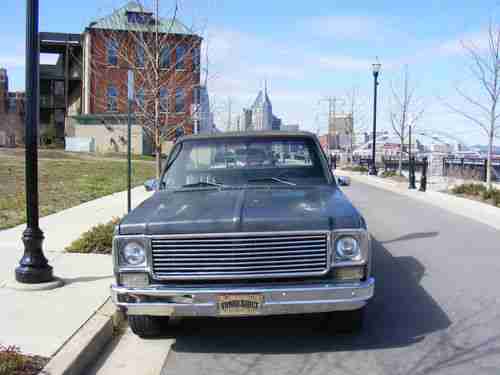 1975 Chevrolet C10 Truck, image 2