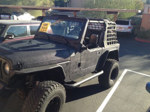 1997 Jeep Wrangler SE Sport Utility 2-Door 2.5L, image 3