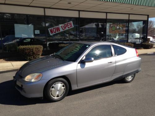 Insight electric hybrid  5-speed manual transmission no reserve