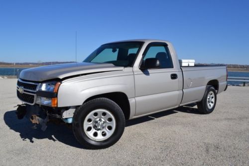 2006 chevy silverado minor damage, ez-fix, &#034;rebuildable salvage&#034; no reserve!