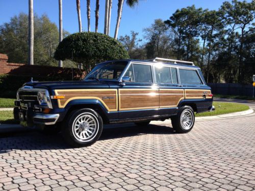 1990 jeep grand wagoneer base sport utility 4-door 5.9l