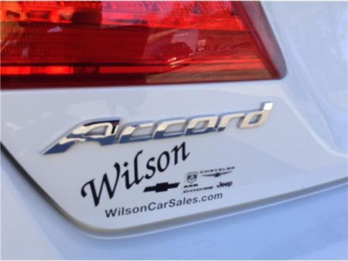 EX-L 3.5L Body-colored bumpers Fog lamps LED brake lights 12V pwr outlets, image 19