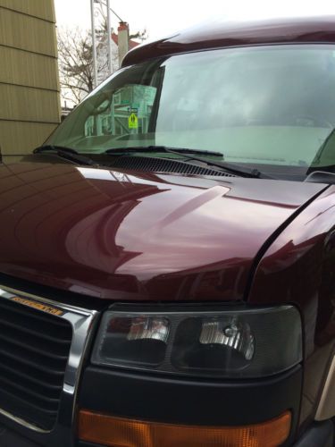 2005 gmc savana high top conversion van