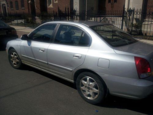 2002 hyundai elantra gls sedan 4-door 2.0l