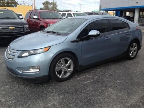 2013 chevrolet volt base hatchback 4-door 1.4l