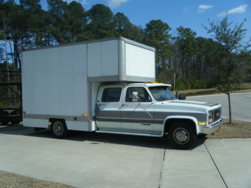 1989 gmc r3500 sierra classic crew cab toter/box truck