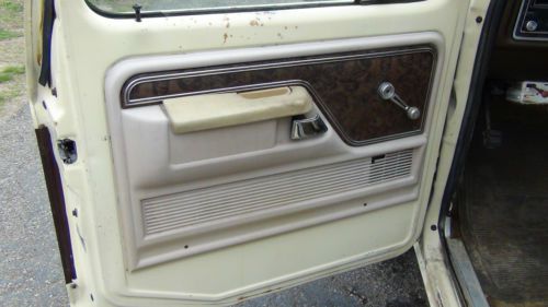 1979 Ford F350 Truck Ranger XLT 2WD 460/Auto PS/PB/AC ZIEBART Treated / 140" WB, image 15