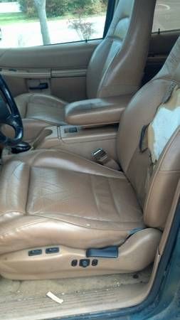 1996 Ford Explorer Eddie Bauer Original Owner, image 5