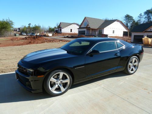 2011 chevrolet camaro ss coupe 2-door 6.2l