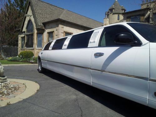 2000 lincoln town car 120&#034; stretch limousine
