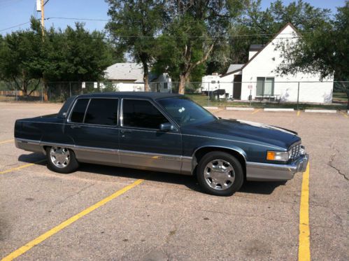 1992 cadillac fleetwood 79k miles, great shape, well cared for