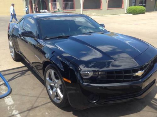 2011 chevrolet camaro ls coupe 2-door 3.6l