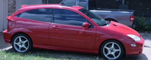 2003 ford focus svt hatchback 3-door 2.0l with diablosport performance tuner