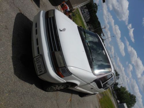 1995 plymouth voyager se mini passenger van 3-door 3.0l