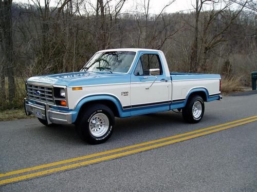 1983 ford f-100 xlt.. 5.0l v8.. auto.. a/c .. the best you you will find ..