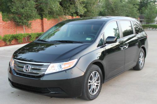 2012 honda odyssey exl only 24k miles - leather - sunroof -  - free shipping!!!