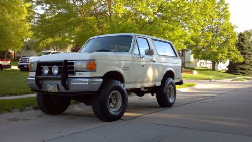 1990 ford bronco