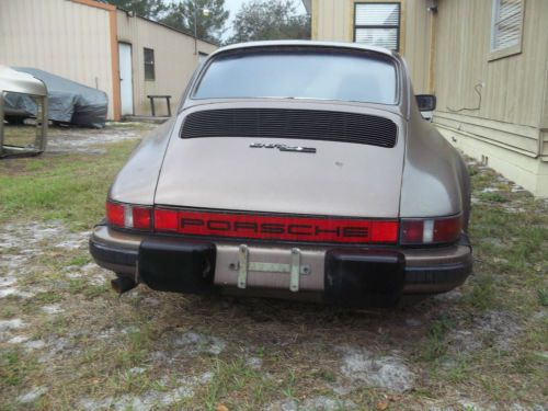 1983 Porsche 911 SC Coupe (No Motor / No Tranmission), image 3