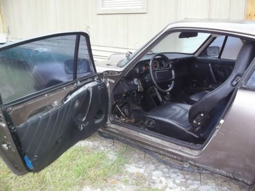 1983 Porsche 911 SC Coupe (No Motor / No Tranmission), image 5