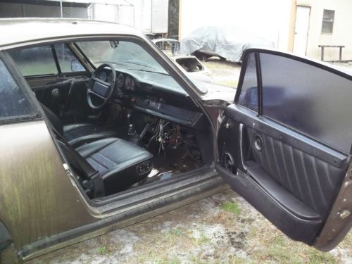 1983 Porsche 911 SC Coupe (No Motor / No Tranmission), image 6