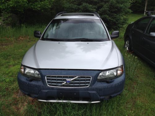 4x4 station wagon leather interior moonroof heated seats clean third row seat