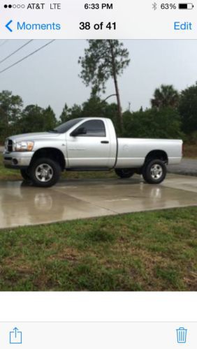 2006 dodge 3500 reg cab long bed cummins diesel 4x4 automatic excellent cond.