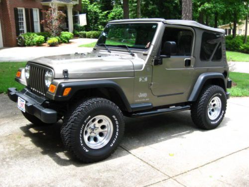 2004 jeep wrangler x sport utility 2-door 4.0l  low miles - excellent