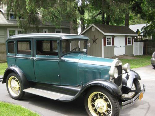 1929 model a ford fordor